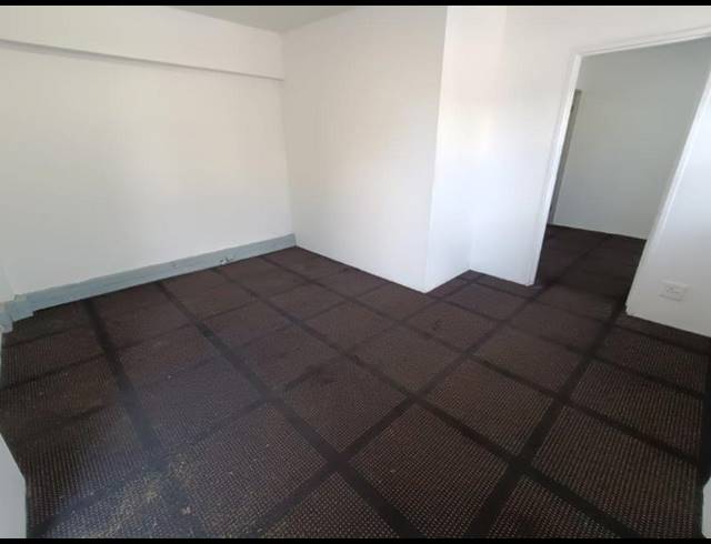 INDUSTRIAL PROPERTY TO RENT IN STORMILL